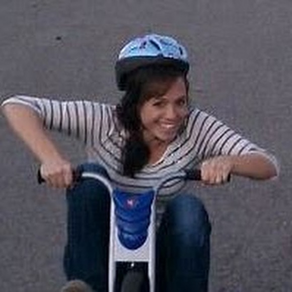 Meet your Posher, Maria - Picture 1 of 1